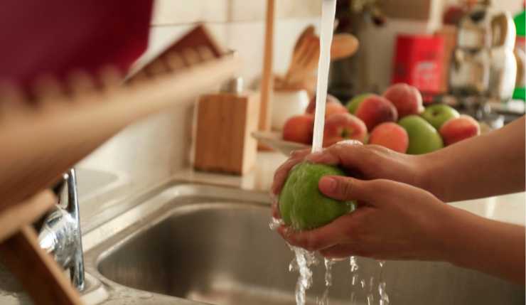 I trucco migliore per disinfettare la frutta